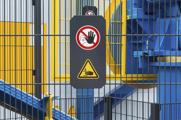 Maszyny i ich zabezpieczenia - jak unika się wypadków w fabrykach?